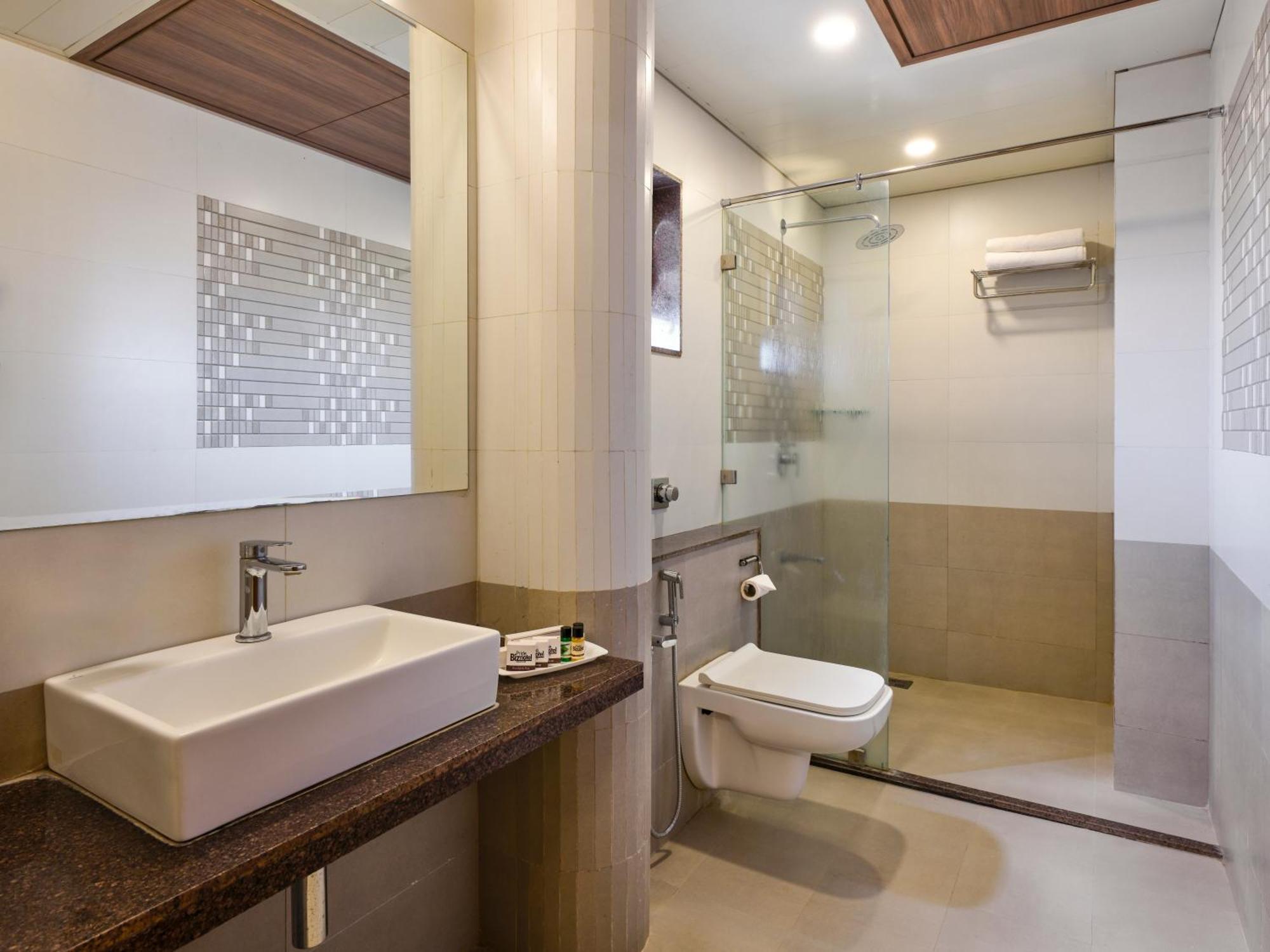 อมิธารา สเตย์ Hotel ชาซันเกอร์ ภายนอก รูปภาพ
