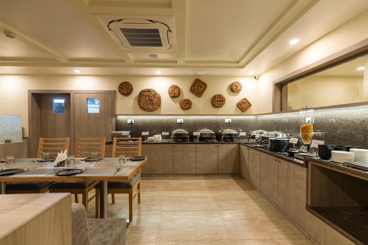 อมิธารา สเตย์ Hotel ชาซันเกอร์ ภายนอก รูปภาพ